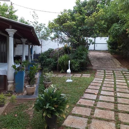 Sethun Villa Hikkaduwa Exterior foto